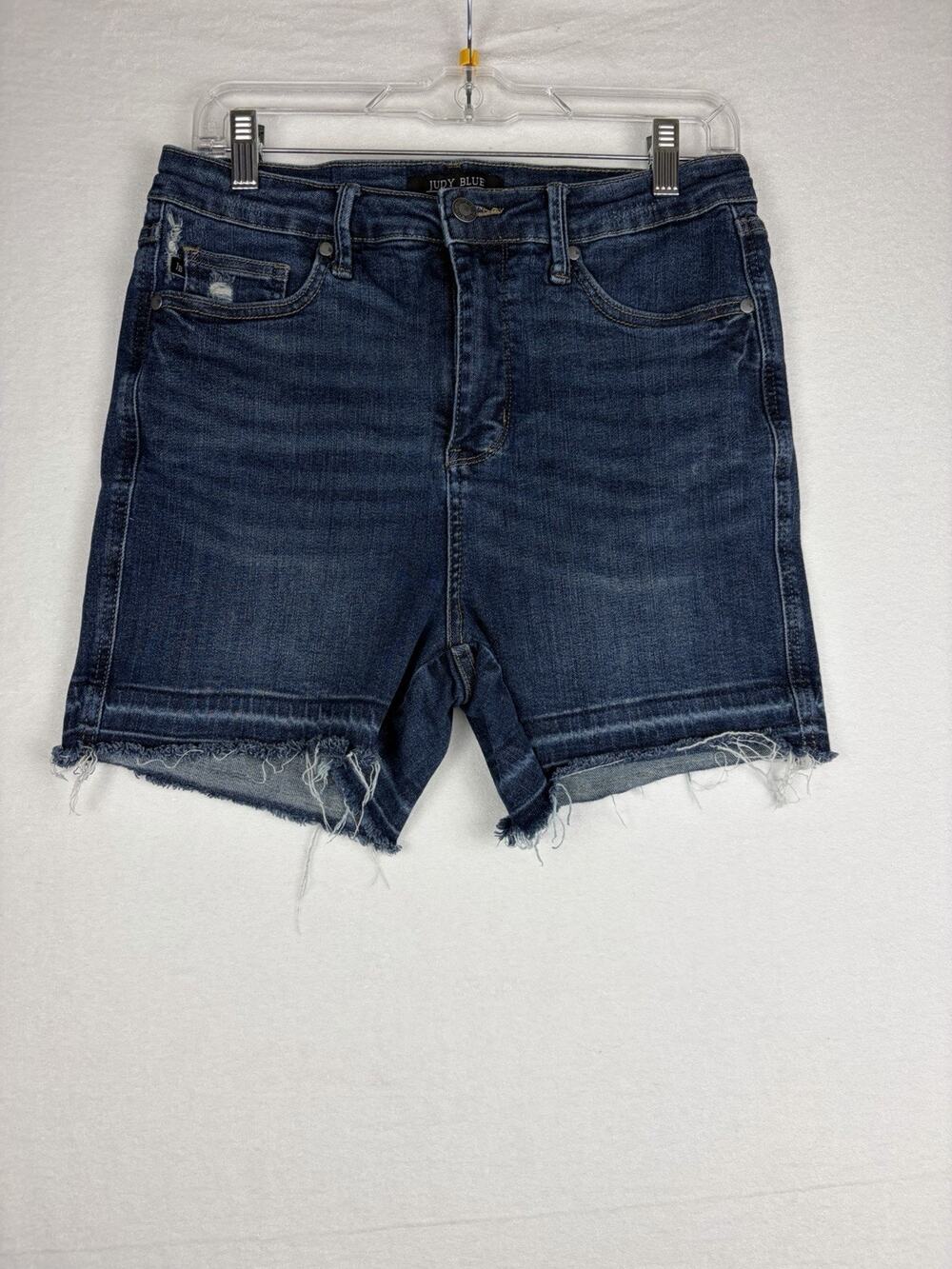 Judy Blue Denim Shorts Women’s L Dark Wash Distressed Raw Hem Stretch